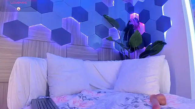 KatyaKozlov 即時 XXX 聊天