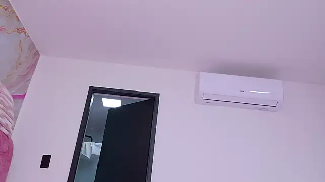 Chat +18 de celeste_sea ao vivo