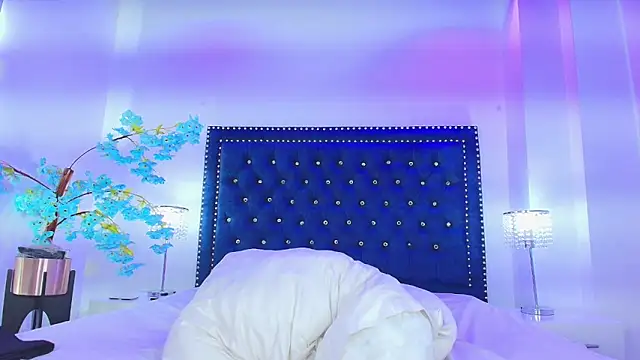 Chatroom XXX en direct de Velora_nigth