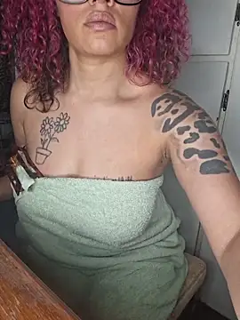 Chatroom XXX en direct de VelvetVixen_735