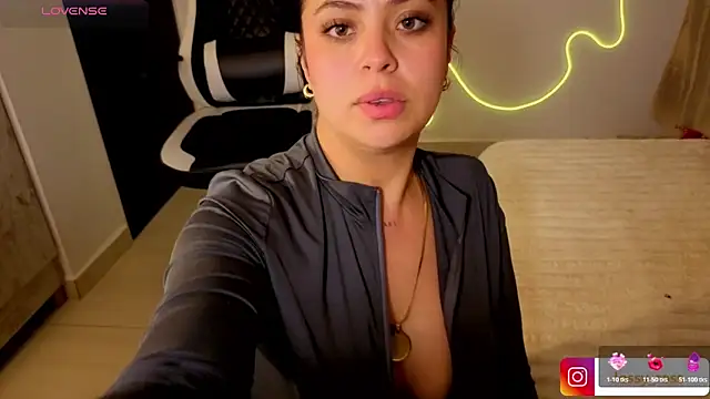 Victoryyy_ Live XXX Chat