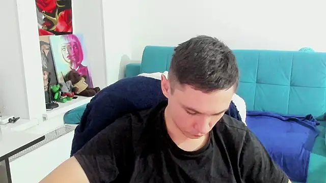 Alexmansuper 现场XXX聊天