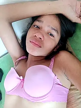 Živý XXX chat Little_Pau_Dirty