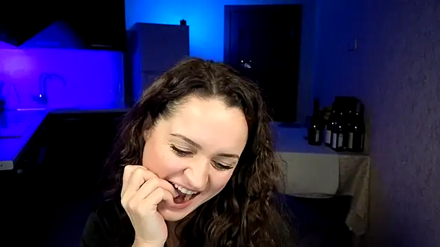 Cerann1 Live XXX-Chat