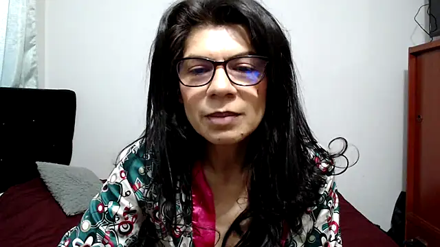 abrilsex23 Chat XXX in diretta