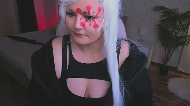 HwasaMoore 即時 XXX 聊天