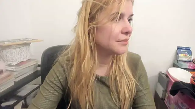 Chat XXX ao vivo de new_but_cute