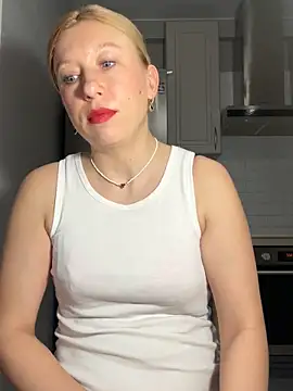 Kittie_Valentine élő XXX-chatje