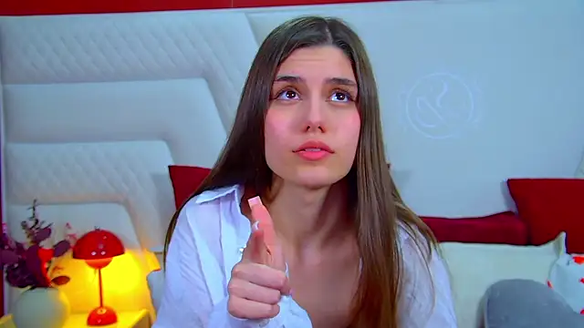 ArianaAllens – Naživo XXX chat