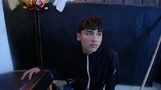 Maik_Russo Live XXX Chat