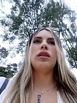 Cata_city1106's Live XXX Chat