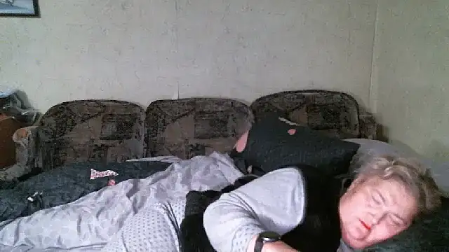 XXX chat uživo modela Lana555