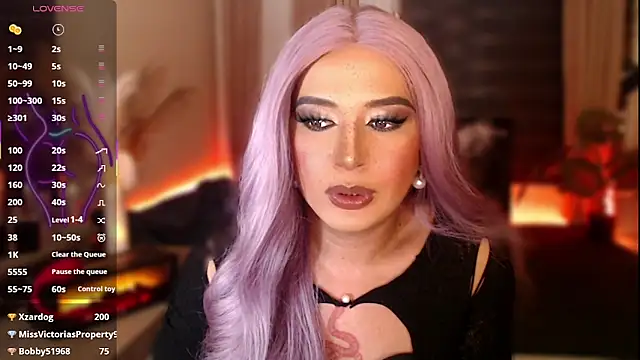 Pertunjukan Kamera Web mslilly_croft