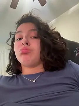 Živý XXX chat babykalirose