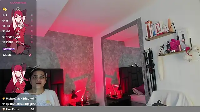 crystaldarliing Chat XXX live