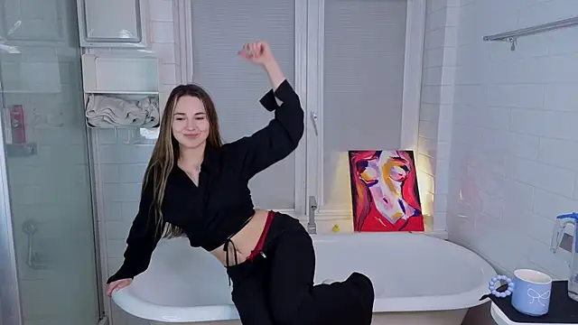 LeenaPuita Chat XXX live