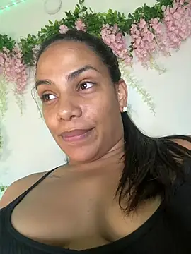 ArielleMillerr- Live XXX Chat