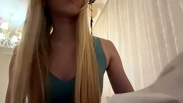 IvyArmbrister's Live XXX Chat