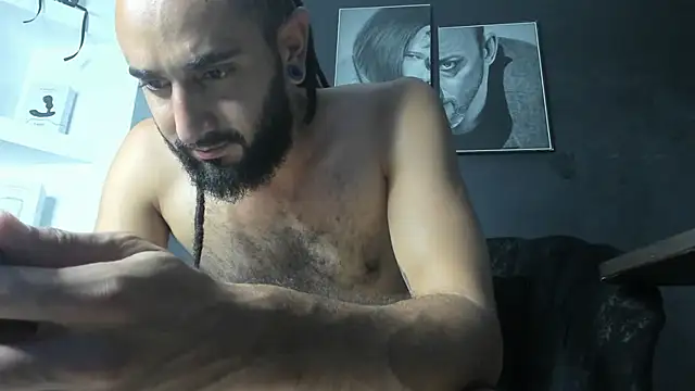 Chat XXX ao vivo de Tatis__