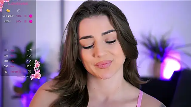 BabbyAisha: απευθείας συνομιλία ΧΧΧ