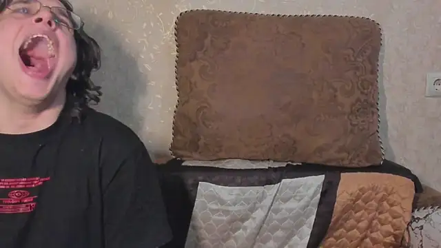 Webkamerová show love_lina_muuur