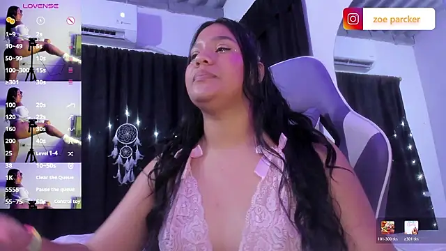 ZoeParcker's Live XXX Chat