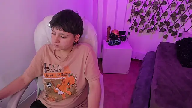 Nathaly_ds: онлайн-секс-чат