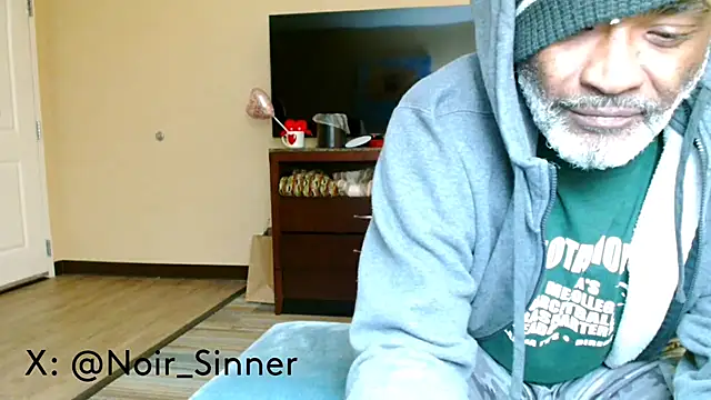 Chat XXX en directo de sinnernoir