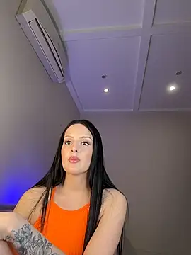 دردشة Evayra الجنسية المباشرة