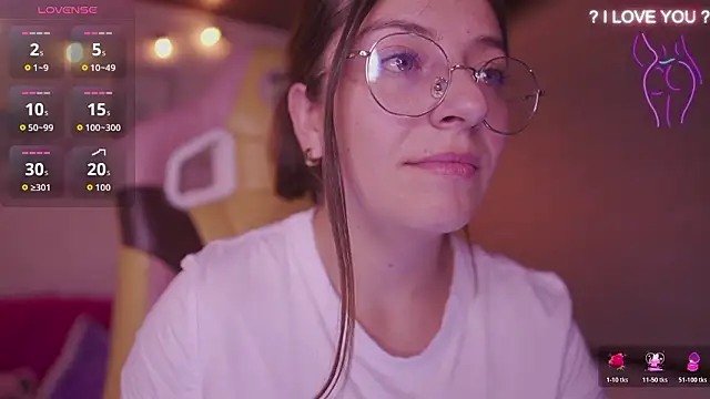 milly_kenner 现场XXX聊天