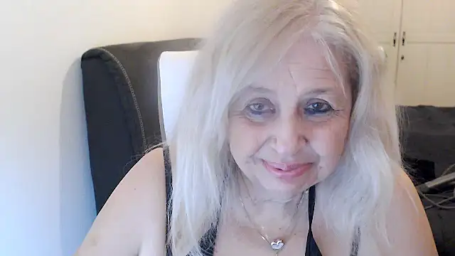 SusiLifeXXX: απευθείας συνομιλία ΧΧΧ