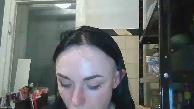 Chat XXX en directo de Trinsy_Love