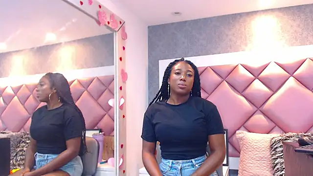 Show modela Thegreatonelady na web-kameri