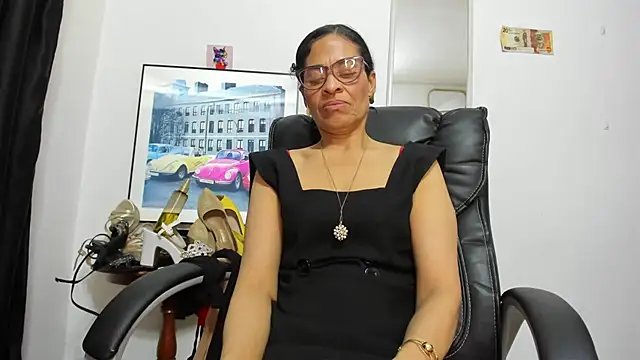 Aries_Mature's Live Sex Cam Show