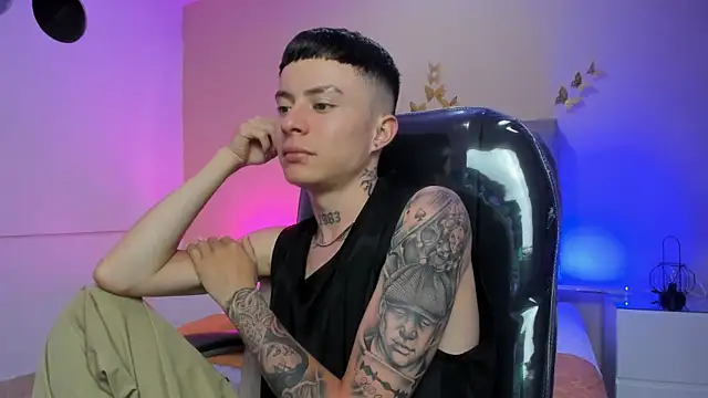 XXX chat uživo modela Nascary_Fox