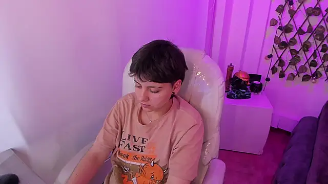 Nathaly_dsのライブXXXチャット