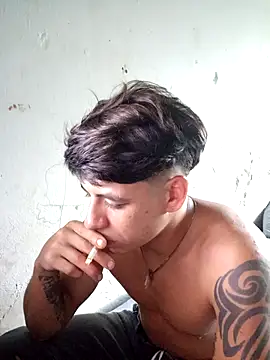 Astrapen Live XXX chat