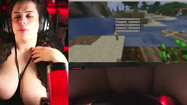 sharonurbex Chat XXX in diretta