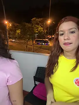 olivia_jass Pertunjukan Webcam