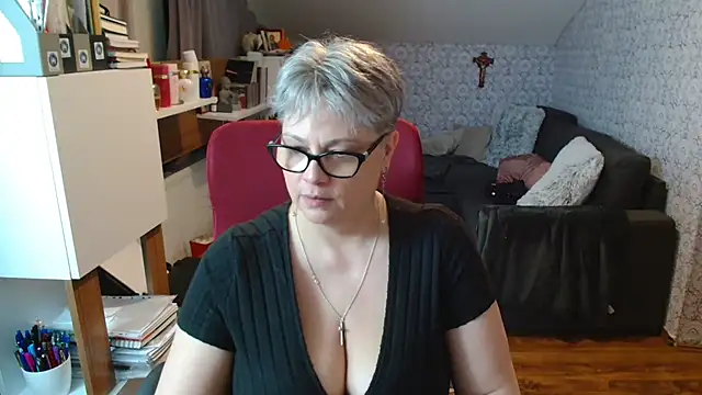 bigtits4you Chat XXX in diretta