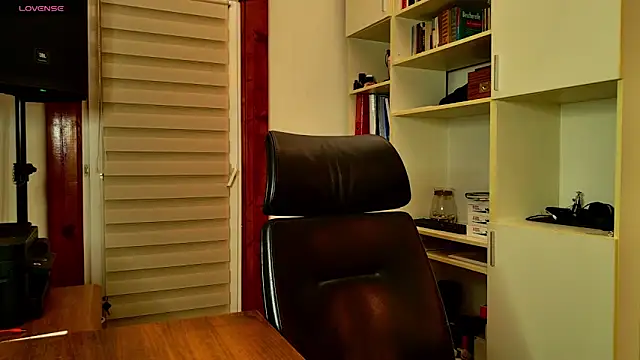 MiriamDelyn élő XXX-chatje