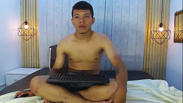 MiayHero Webcam-Show