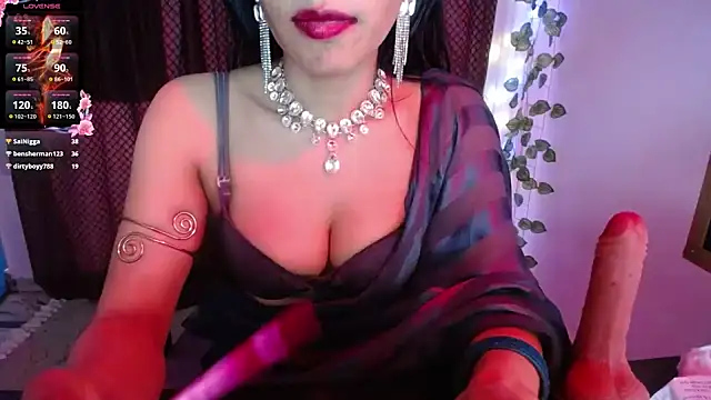 heyy_kiran Chat XXX in diretta