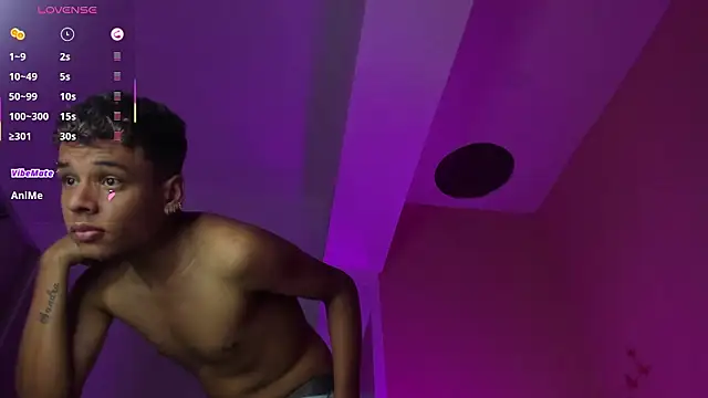 Chat XXX en directo de Xavier_Fox___