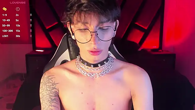 Chat XXX en directo de AndyWiilliams