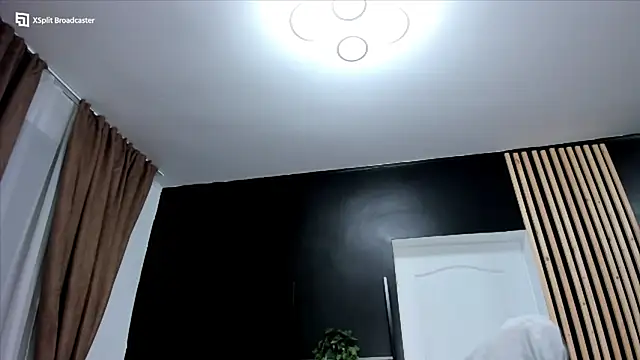 fireflowers_ – webcam-show