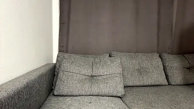 LunarKiss Adlı Modelin Canlı XXX Sohbeti