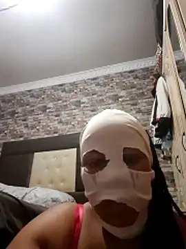 Mntomuhlee – Kamerová šou