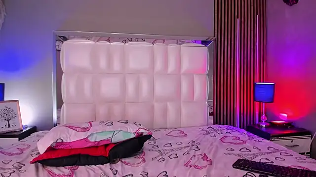 แชท XXX สดของ xCharlotte_20