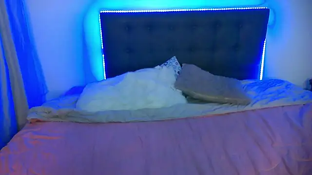 samanthachopn Webbikameraesitys